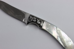 Pearl Handle Fixed Blade Knife